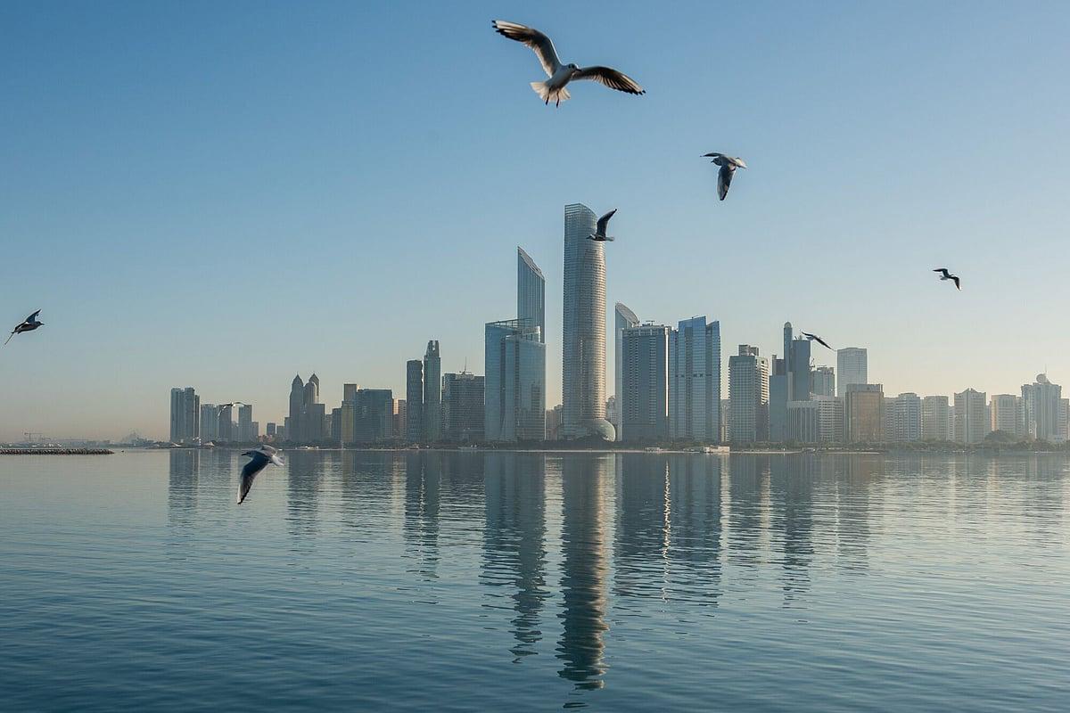 الإمارات تطلق صكوكاً سيادية جديدة لخمس سنوات بحد أدنى 1000 درهم