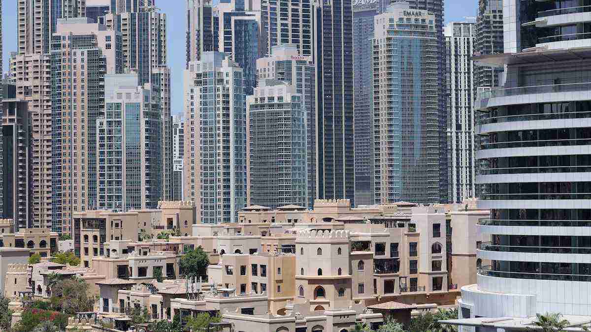 مبيعات المنازل في دبي تتراجع 47% خلال الربع الثالث وسط توترات إقليمية