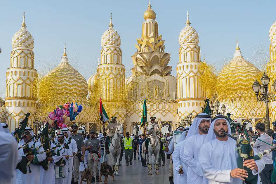 أجندة أكتوبر في الإمارات: عودة القرية العالمية ومدينة ملاهي دبي وتحدي دبي للياقة